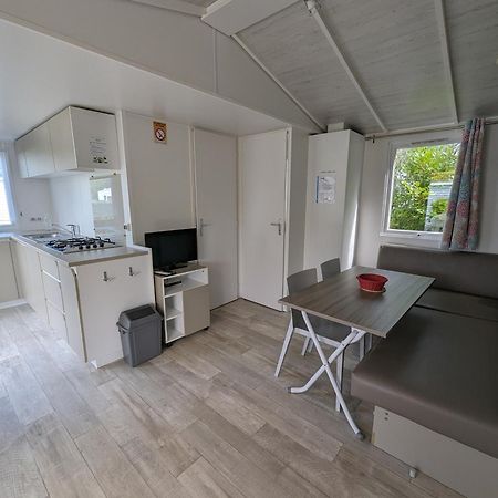 Camping De Lanven Plomeur Exteriör bild