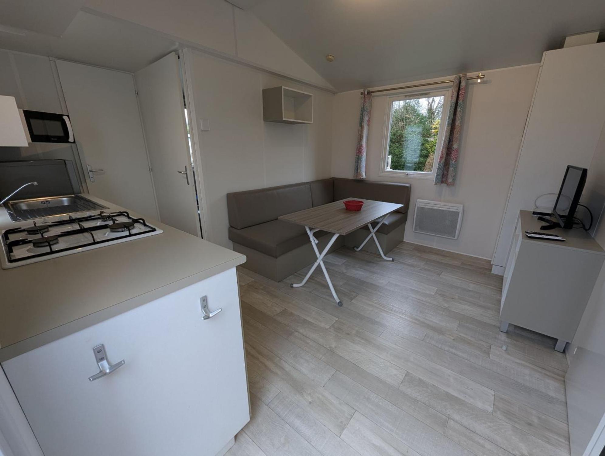 Camping De Lanven Plomeur Exteriör bild