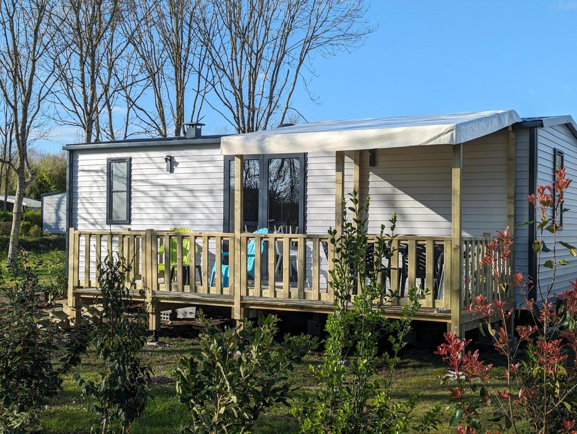 Camping De Lanven Plomeur Exteriör bild